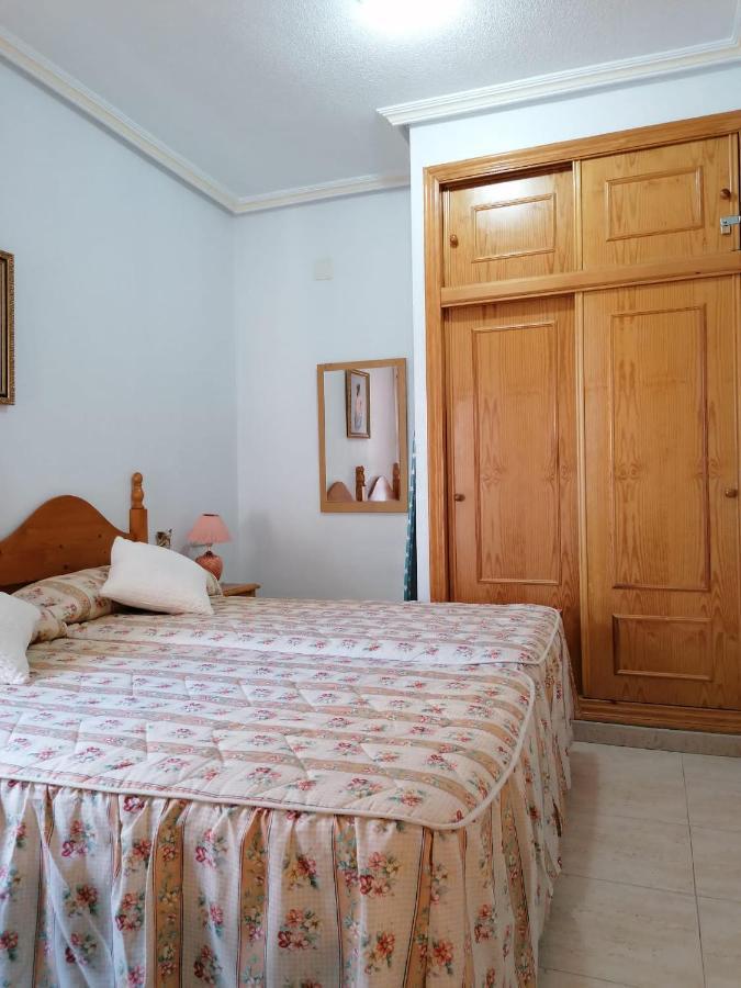 Ferienwohnung in Torrevieja ca100m vom Strand Playa del Cura entfernt Exterior foto