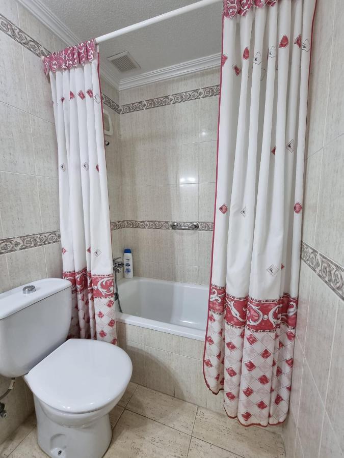 Ferienwohnung in Torrevieja ca100m vom Strand Playa del Cura entfernt Exterior foto